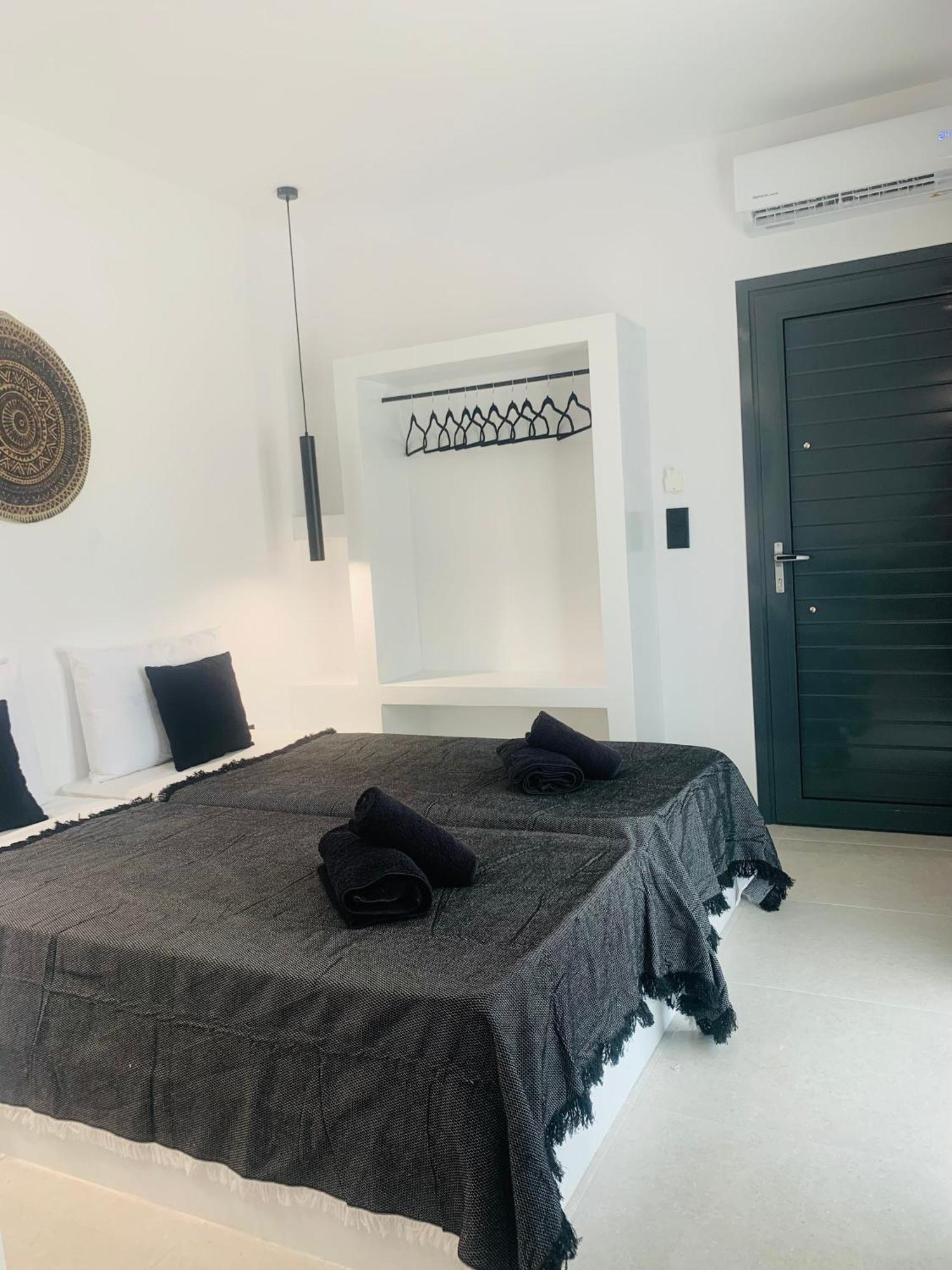 Villa Mazi Stin Io Chora de Ios Exterior foto